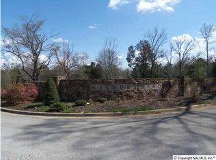 202 Nichols Creek Ln, Huntsville, AL 35806