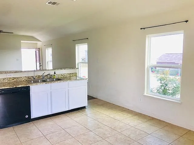 20105 Grover Cleveland Way — Photo 11