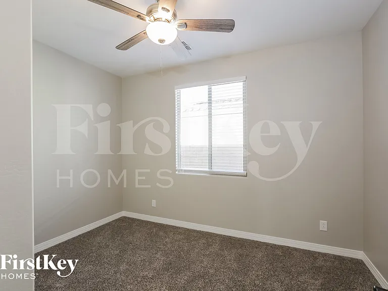 44169 W Palo Aliso Way — Photo 11