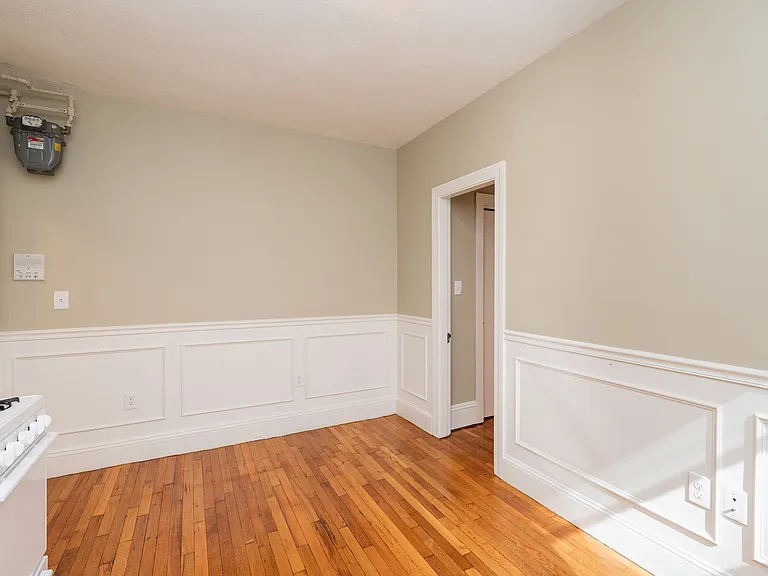 49 Worthington St — Photo 44