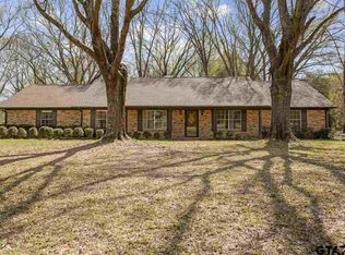 1421 Jeff Davis Dr, Tyler, TX 75703