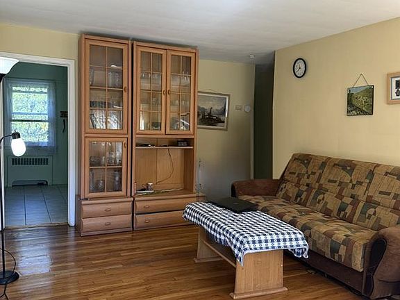 4th image of 16-14 Plaza Road #1614A