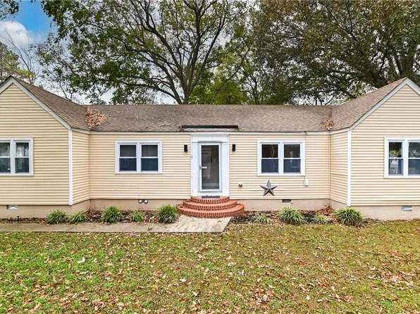 9455 Hickory St, Norfolk, VA 23503