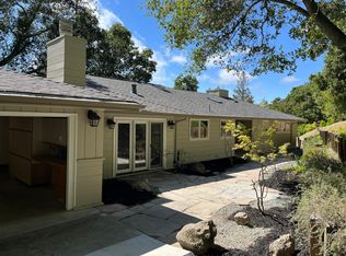 25 La Cintilla, Orinda, CA 94563