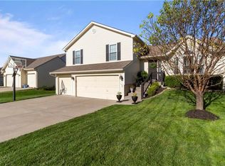 9108 N Mersington Ave, Kansas City, MO 64156