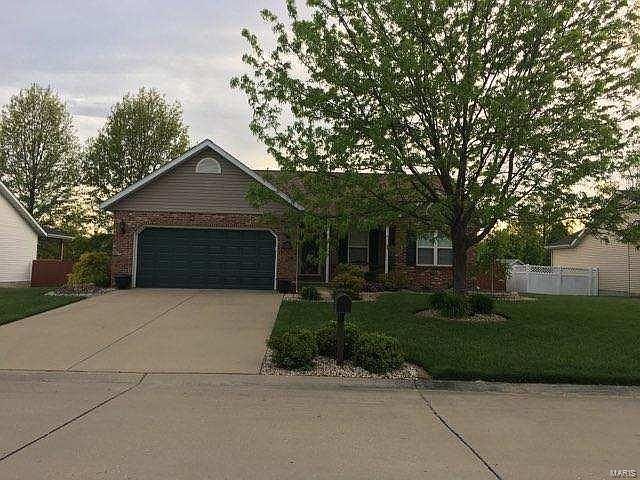 1st image of 908 Woodland Dr