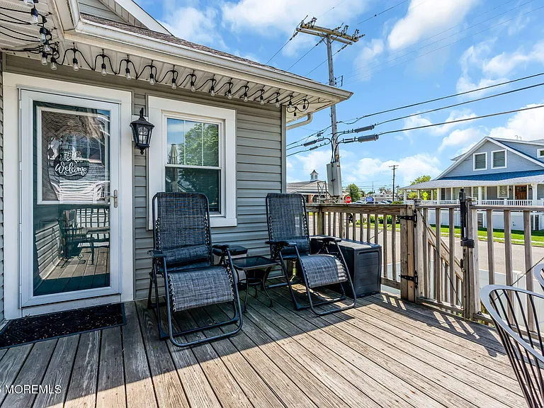 319 Arnold Ave — Photo 20