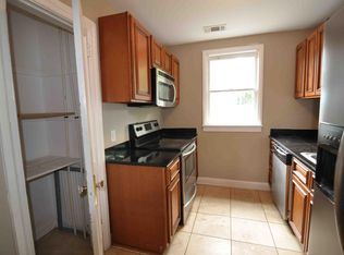 2305 Habersham St, Savannah, GA 31401