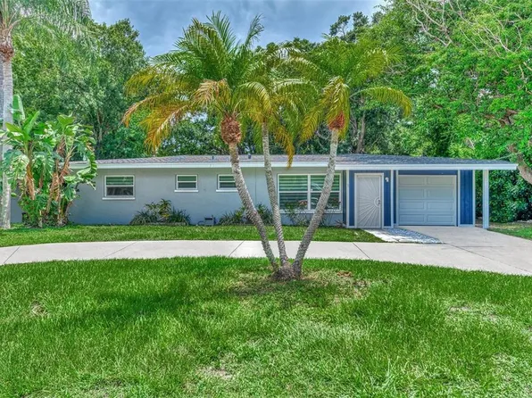 2674 Novus Pl, Sarasota, FL 34237