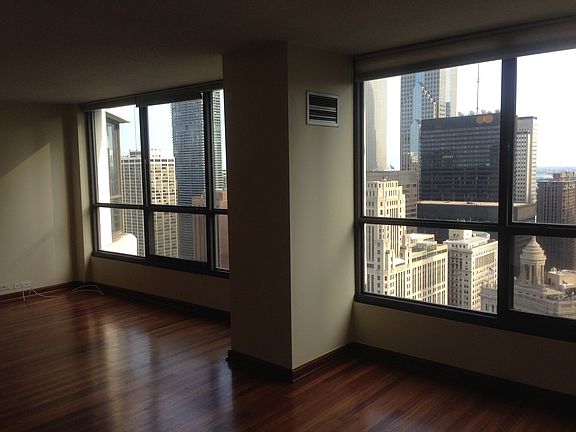 4th image of 405 N Wabash Ave Unit 4407