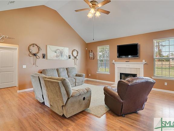 4th image of 600 Berosa Ct