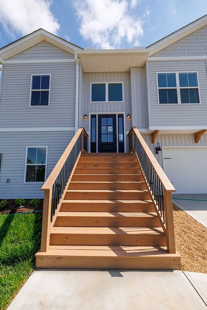 4 bed, 3.0 bath, 1780 sqft, $2,750 — Photo 3