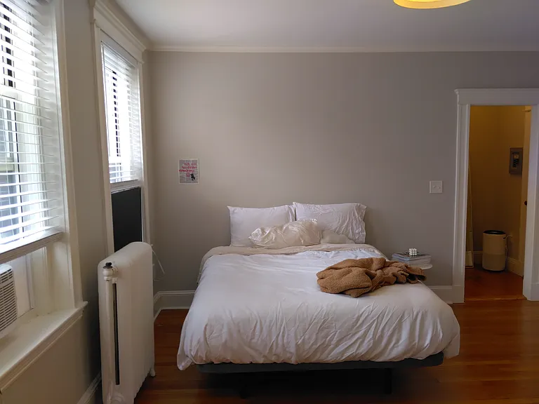 114 Riverway #20 — Photo 2