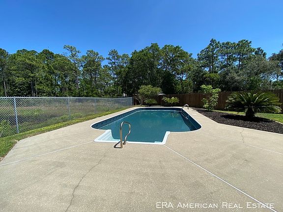 3rd image of 1984 Bay Pine Cir