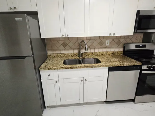 2849 NE 13th Ave, Pompano Beach, FL 33064