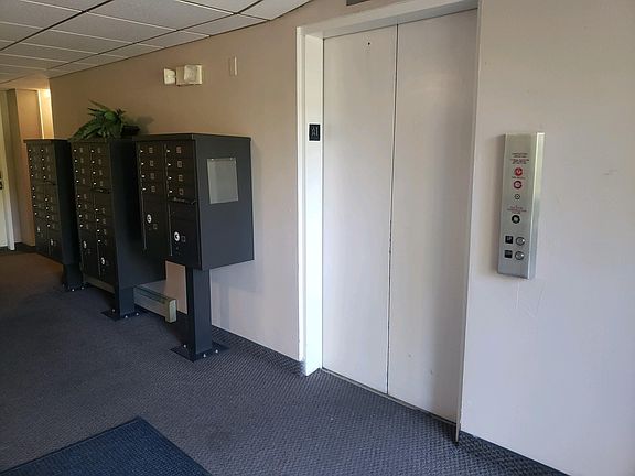 Elevator, Mail Boxes