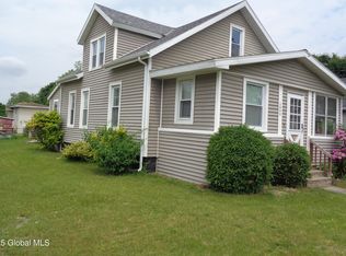 2893 Plunkett Ave, Schenectady, NY 12306