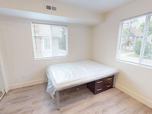 4th image of 1108 Packard St #1108PA-1