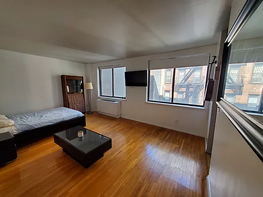 Rented by Oxford Property Group | media 1