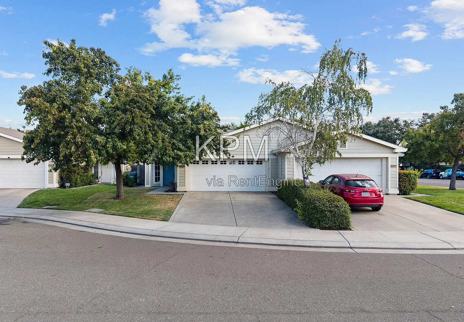 2 bed, 2.0 bath, 1115 sqft, $2,150 — Photo 2