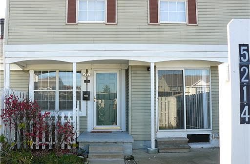 3rd image of 5214 Schooner Cove Blvd