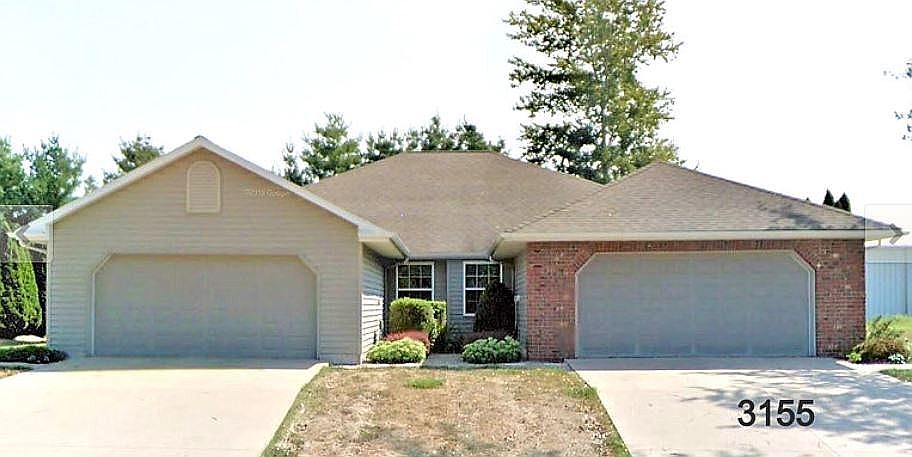 1st image of 3155 Dover Ln