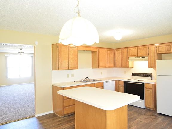 4th image of 2913 Cinco Dr