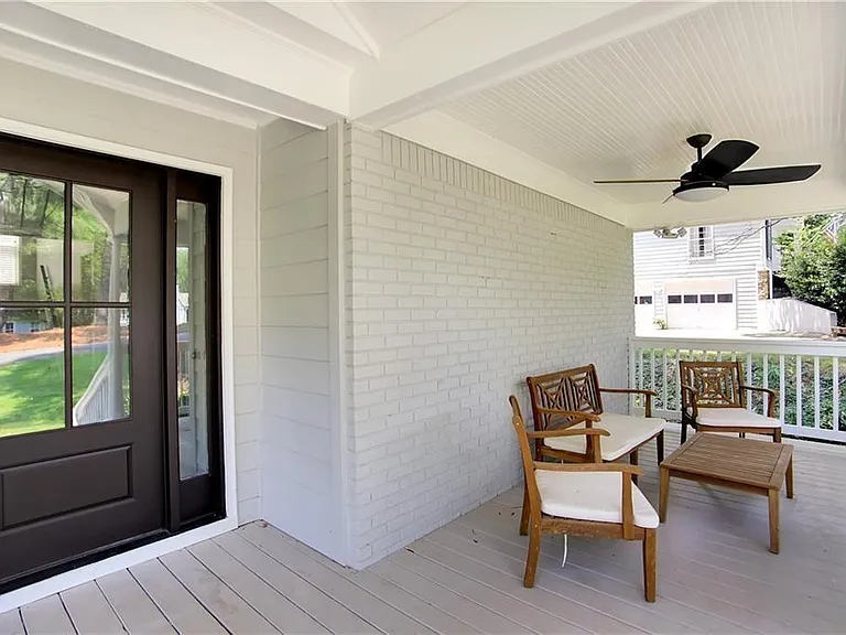 455 Persimmon Ln — Photo 3