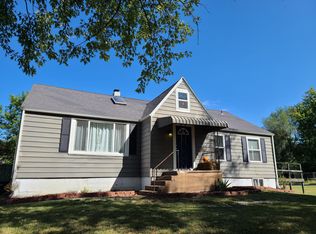 1471 E McGee St, Springfield, MO 65804