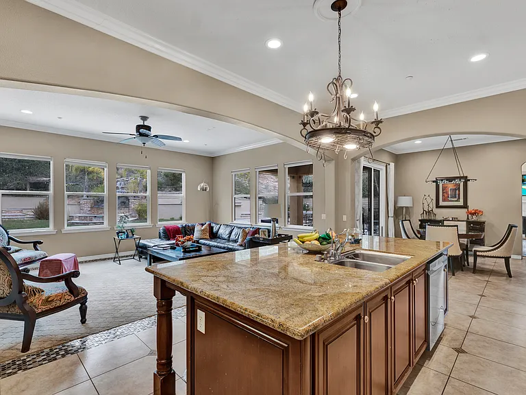 13131 Shadow Wood Pl — Photo 7