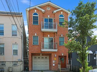 65 Lake St #2, Jersey City, NJ 07306