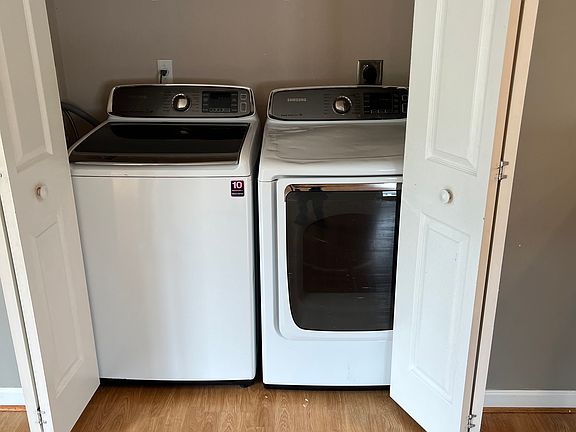 5th image of 350 Boyers Ave APT 105
