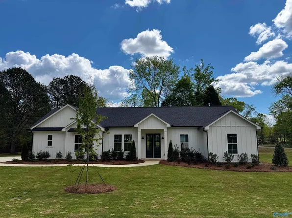 200 Cade Cir, Leesburg, AL 35983