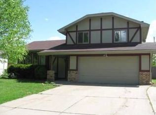 901 Renee Ave, Papillion, NE 68046
