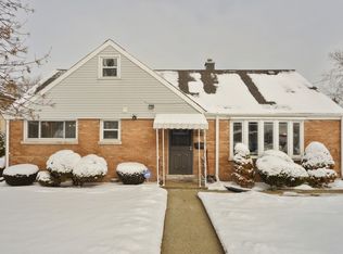 10112 W Palmer Ave, Melrose Park, IL 60164