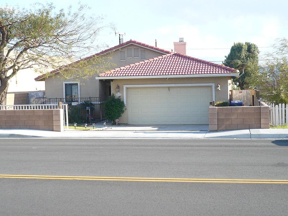 2nd image of 66575 Desert View Ave