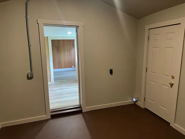 3345 W Don Tyson Pkwy — Photo 17