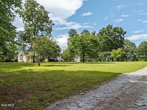 3rd image of 3414 Cedar Rock Road