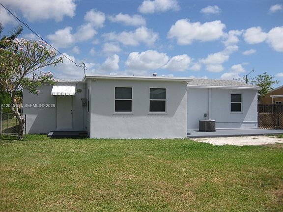 3rd image of 1520 SW 305th St