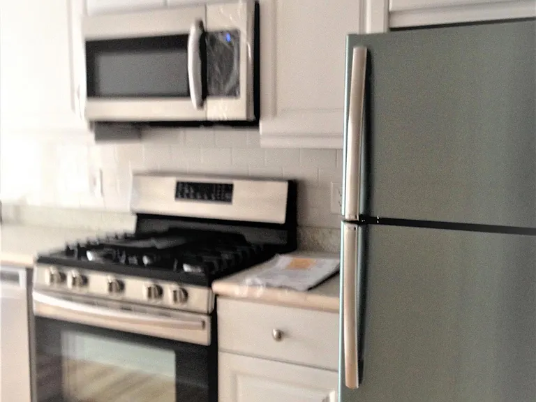 301 Nottingham Rd #2 — Photo 2