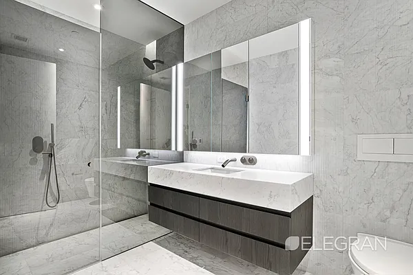 Rented by (Legacy) Elegran | media 18