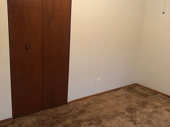 3rd image of 10018 Mayo Dr