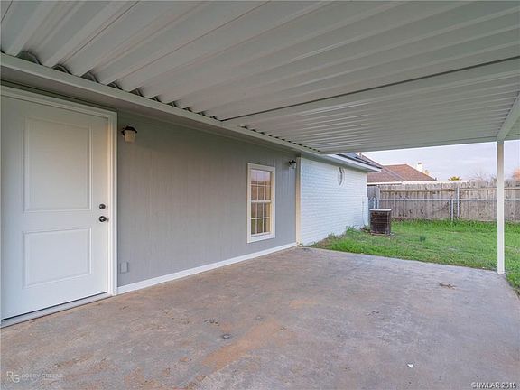4th image of 2206 Beauregard Pl