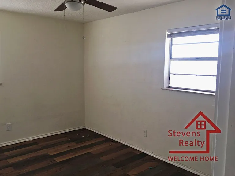 Greenswest Apartments — Photo 43
