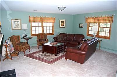 5th image of 5654 Nicolet Ln
