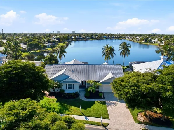 15650 Caloosa Creek Cir, Fort Myers, FL 33908