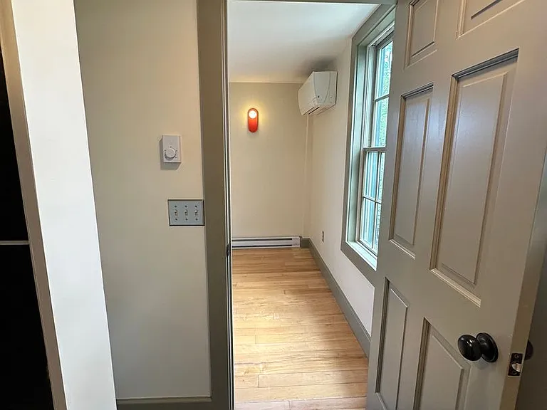 7 Washington St — Photo 14