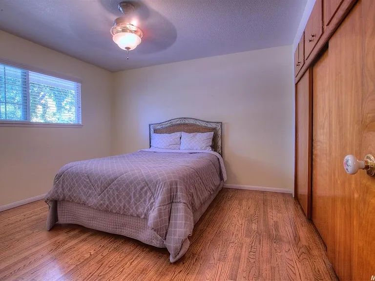 1722 Idylwood Ct — Photo 9