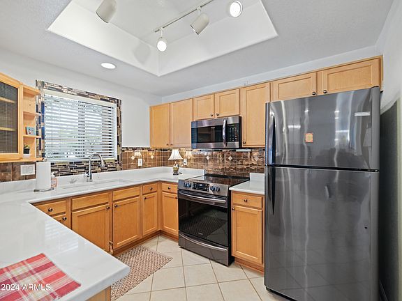 3rd image of 11680 E SAHUARO Drive #1051