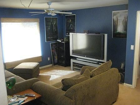 5th image of 1410 Sandhill Dr